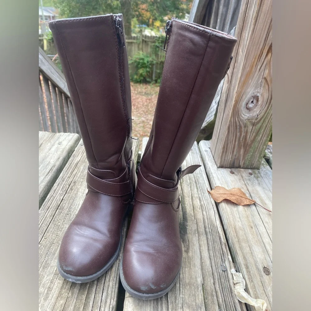 Girls brown knee high boots